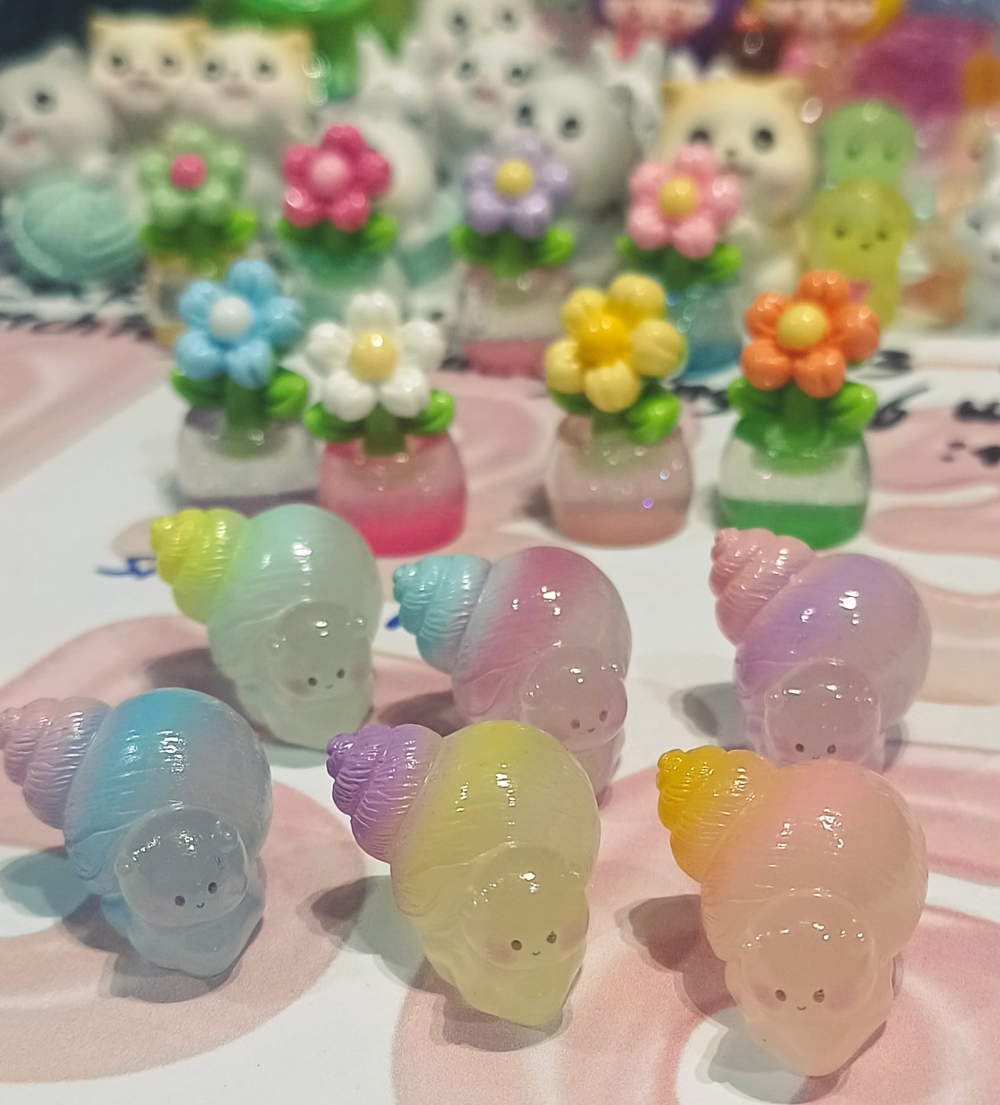Lumi colorful snail