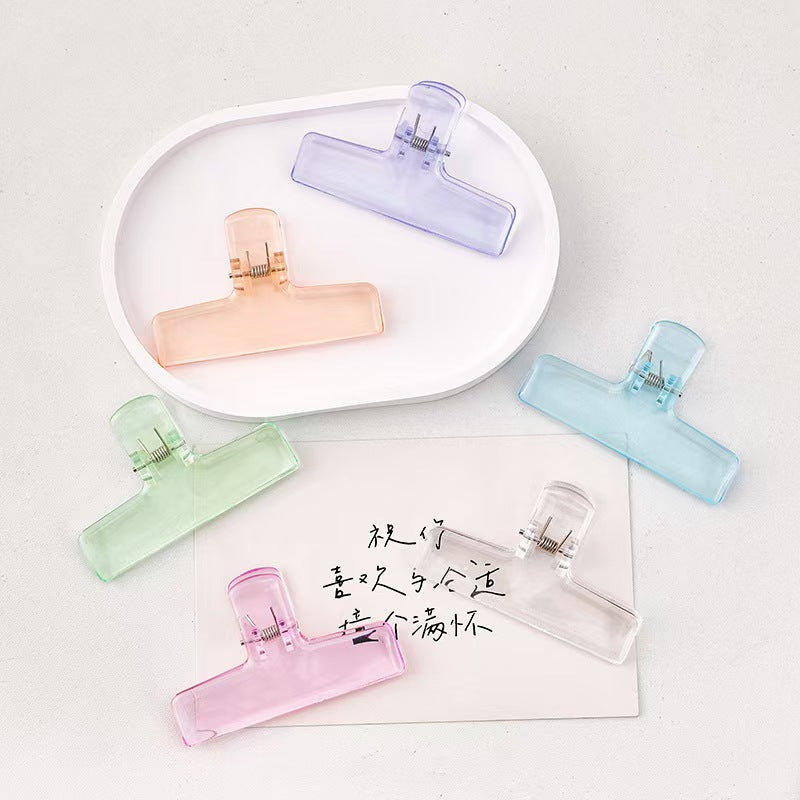 Colorful jelly clips